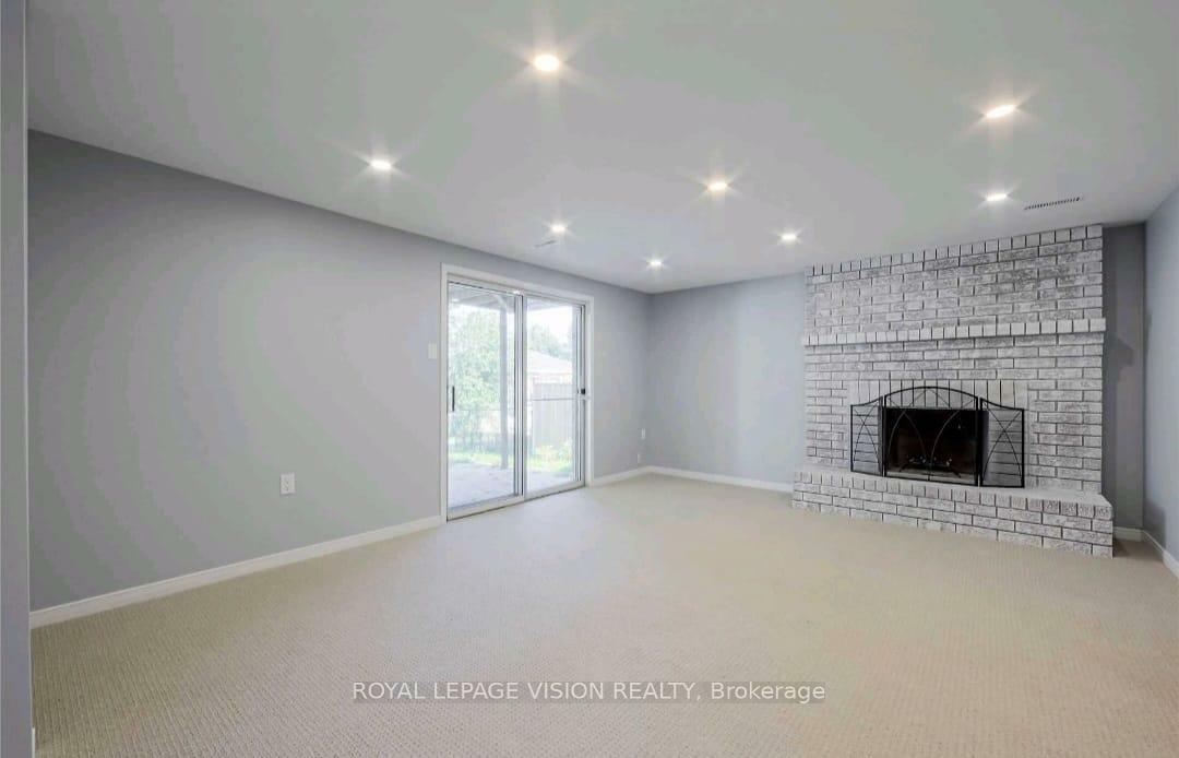 Property Photo: 88 Irwin Drive Bsmt ON L4N 7A8
