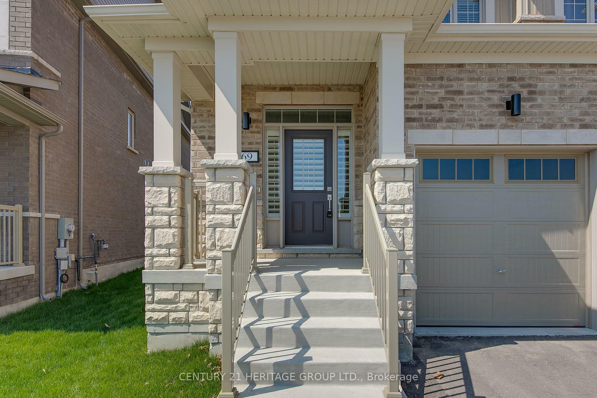 Photo de la propriété: 69 Kirkwood Way ON L9J 0K7