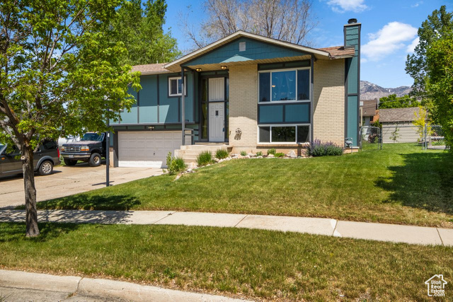 Property Photo: 1016 E 1050 N UT 84404