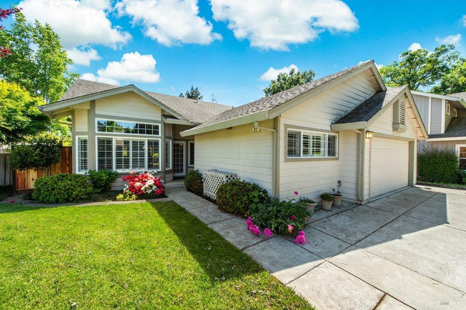 Property Photo: 21 Autumn Creek Court CA 94559