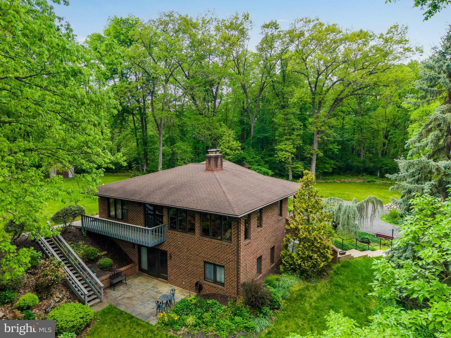 Property Photo: 399 Barnstable Road PA 17015