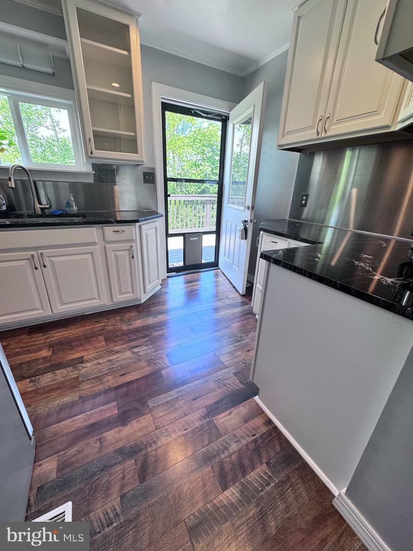 Property Photo: 90 Beach Drive VA 22630