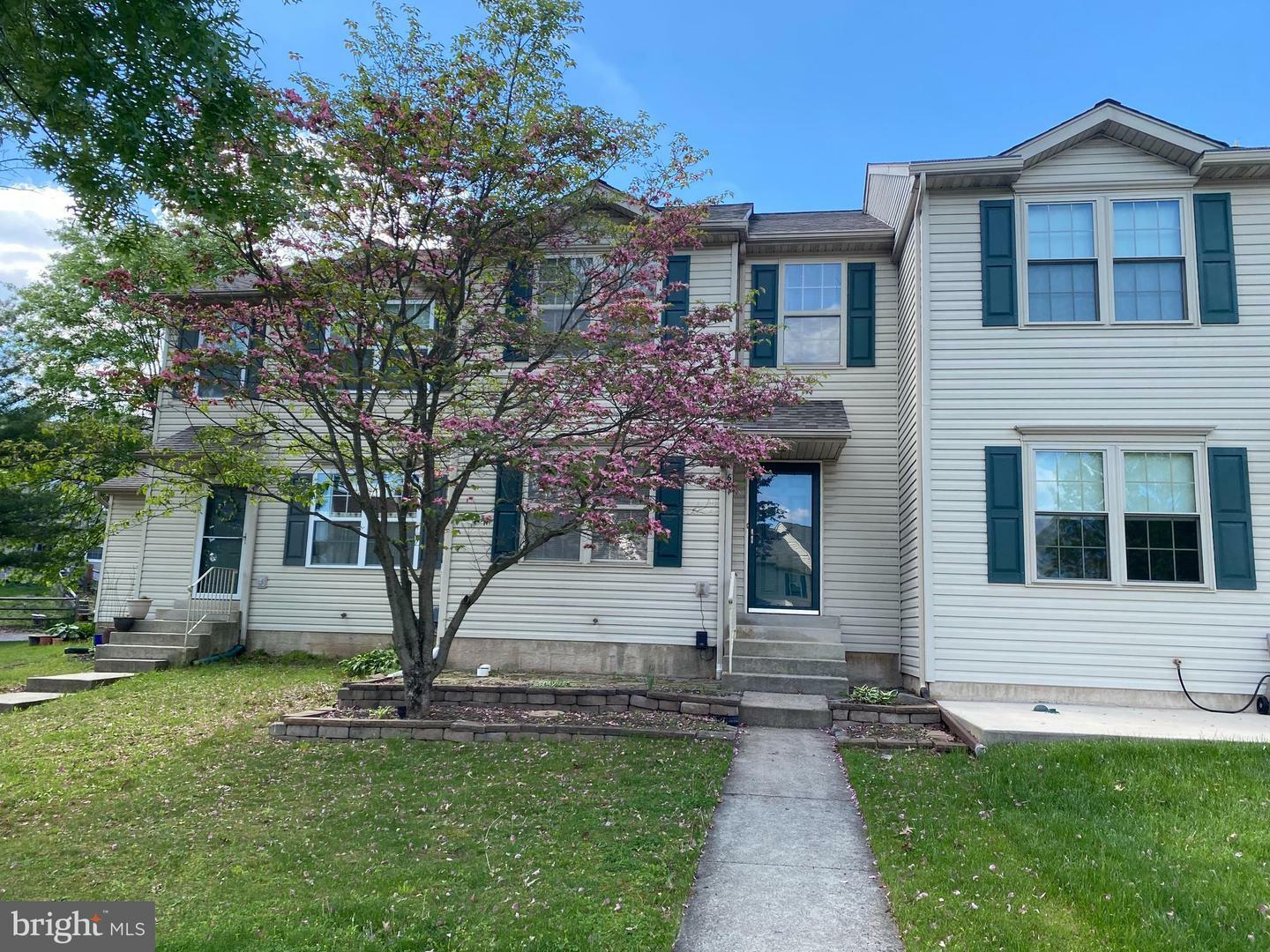 601 Campus Drive  Perkasie PA 18944 photo