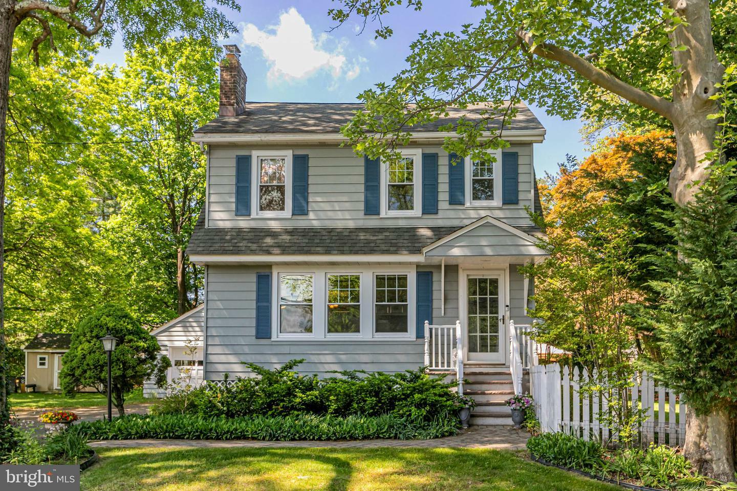 20 Hillside Avenue  Princeton NJ 08540 photo