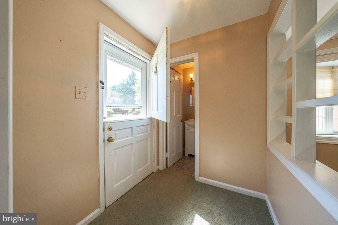 Property Photo: 9 W Golf Club Lane PA 19301