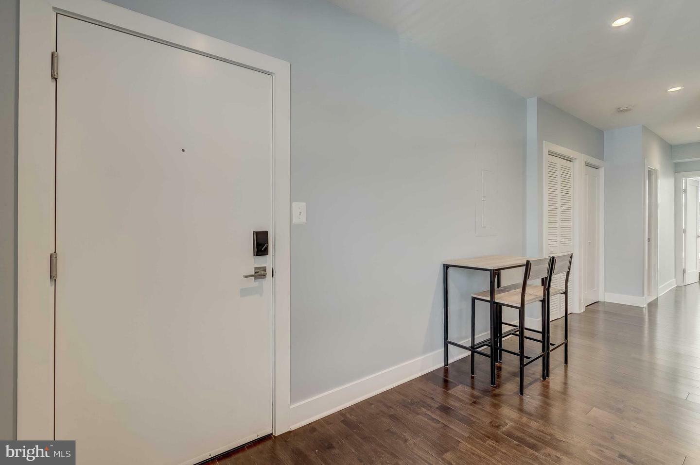 Property Photo: 1605 F Street NE 2 DC 20002