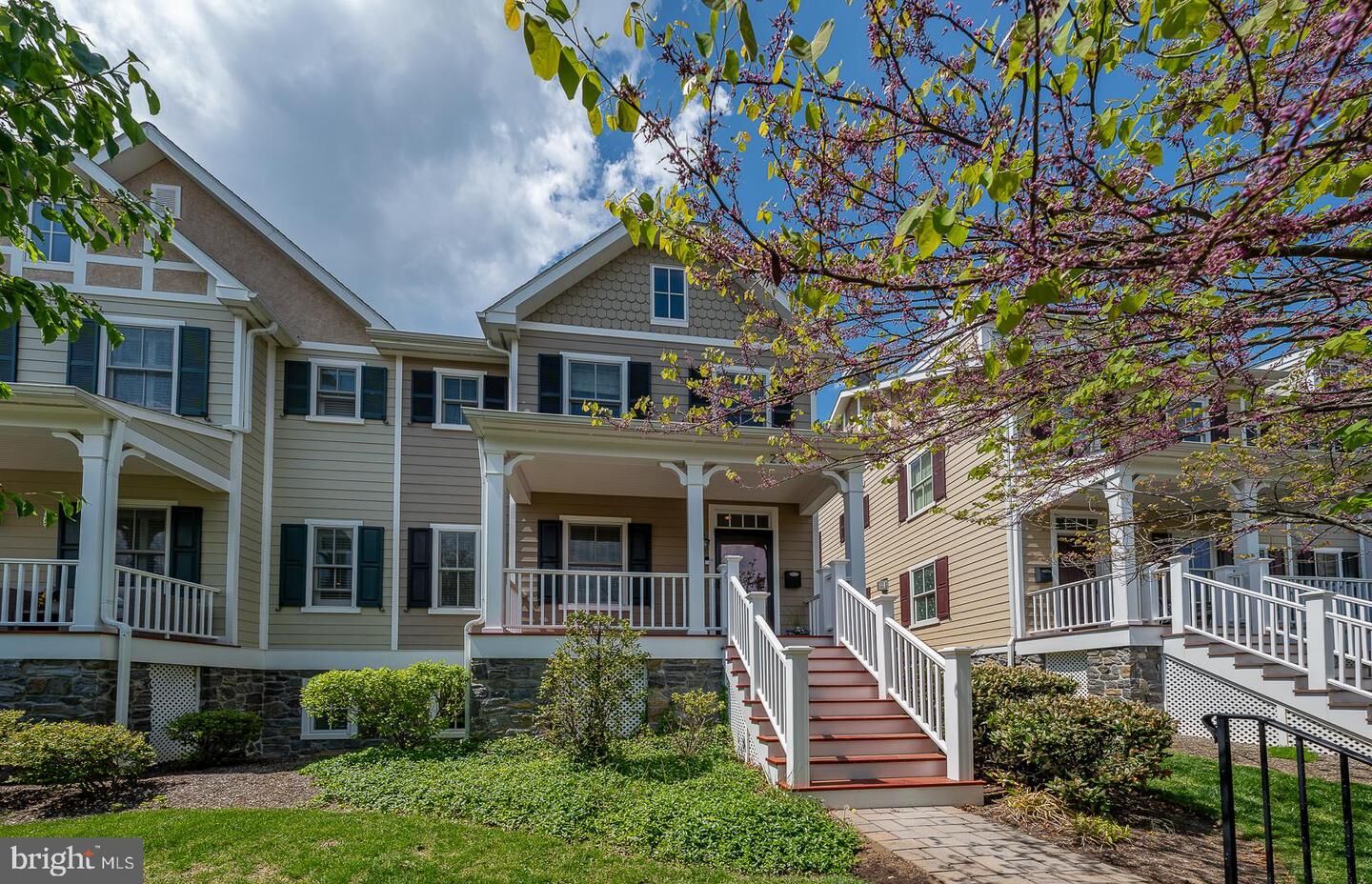 Property Photo: 22 N Buck Lane PA 19041