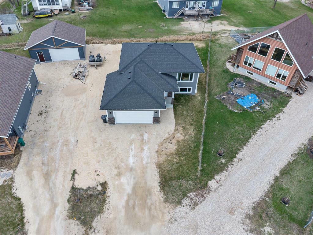 Property Photo: 8 Robidoux Place MB R0A 1G0