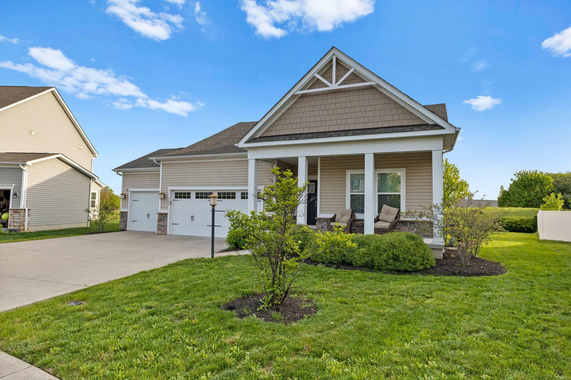 Property Photo: 700 Ferguson Avenue OH 43015
