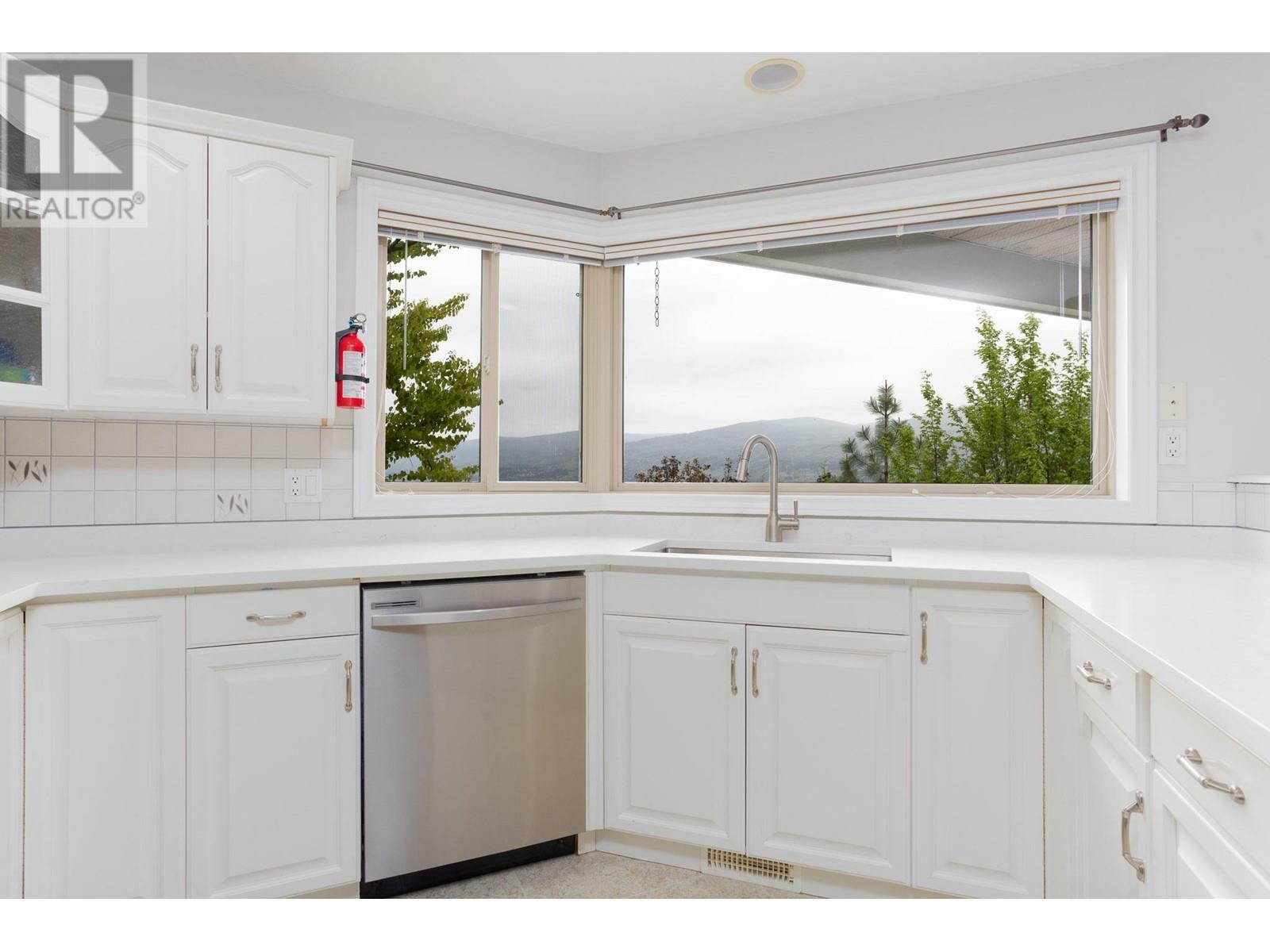 Property Photo: 4074 Gellatly Road 233 BC V4T 2S8