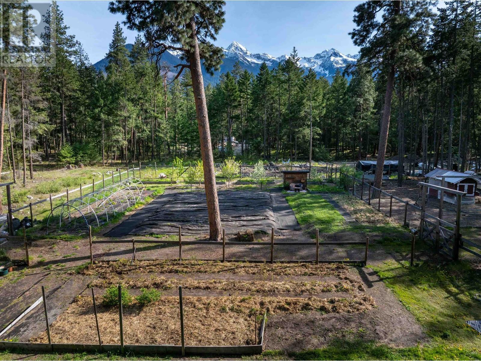 Photo de la propriété: 9866 Pemberton Portage Road 6 BC V0N 1L0