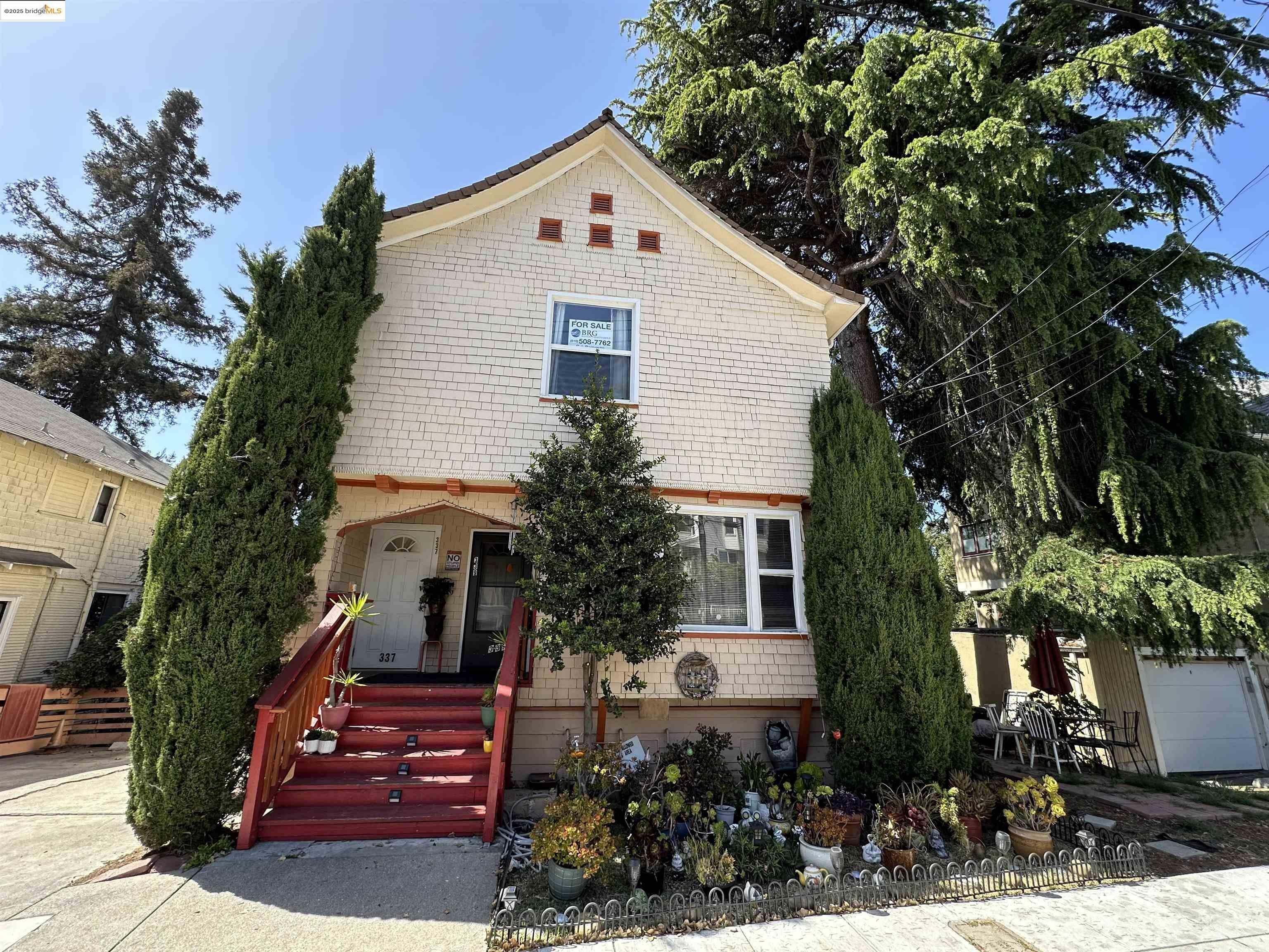 337-341 Oakland Avenue  Oakland CA 94611 photo