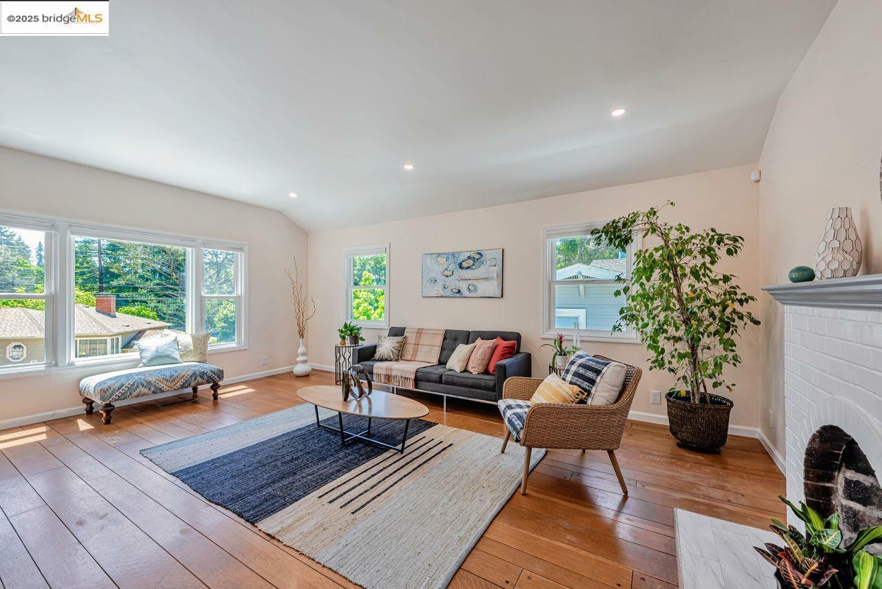 Property Photo: 4373 Rettig Ave. CA 94602