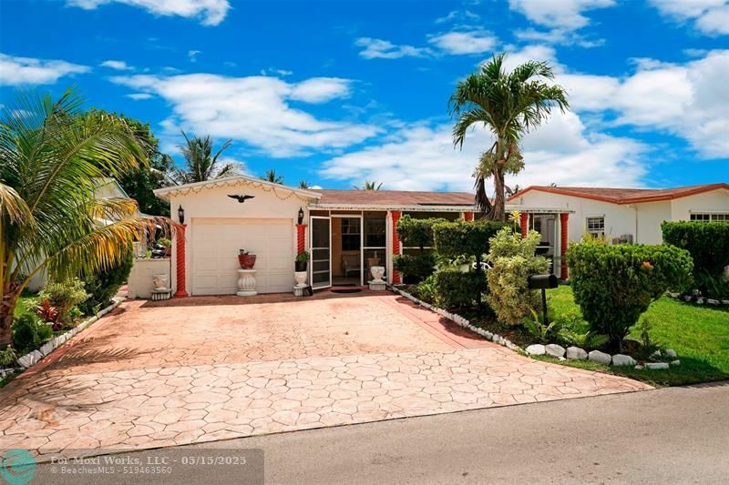 Property Photo: 4190 NW 52nd Ave FL 33319