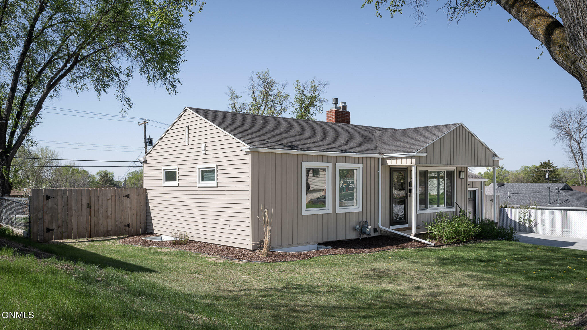 Property Photo: 1145 South Highland Acres Road ND 58501