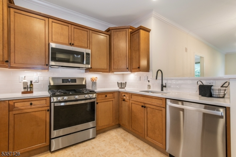 Property Photo: 545 Morris Ave 108 NJ 07901