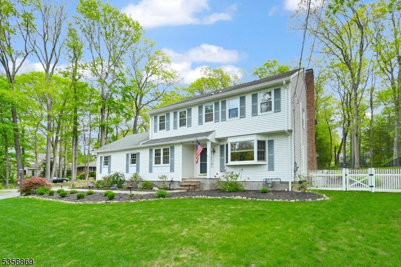 Property Photo: 10 Rolling Ridge Rd NJ 07480