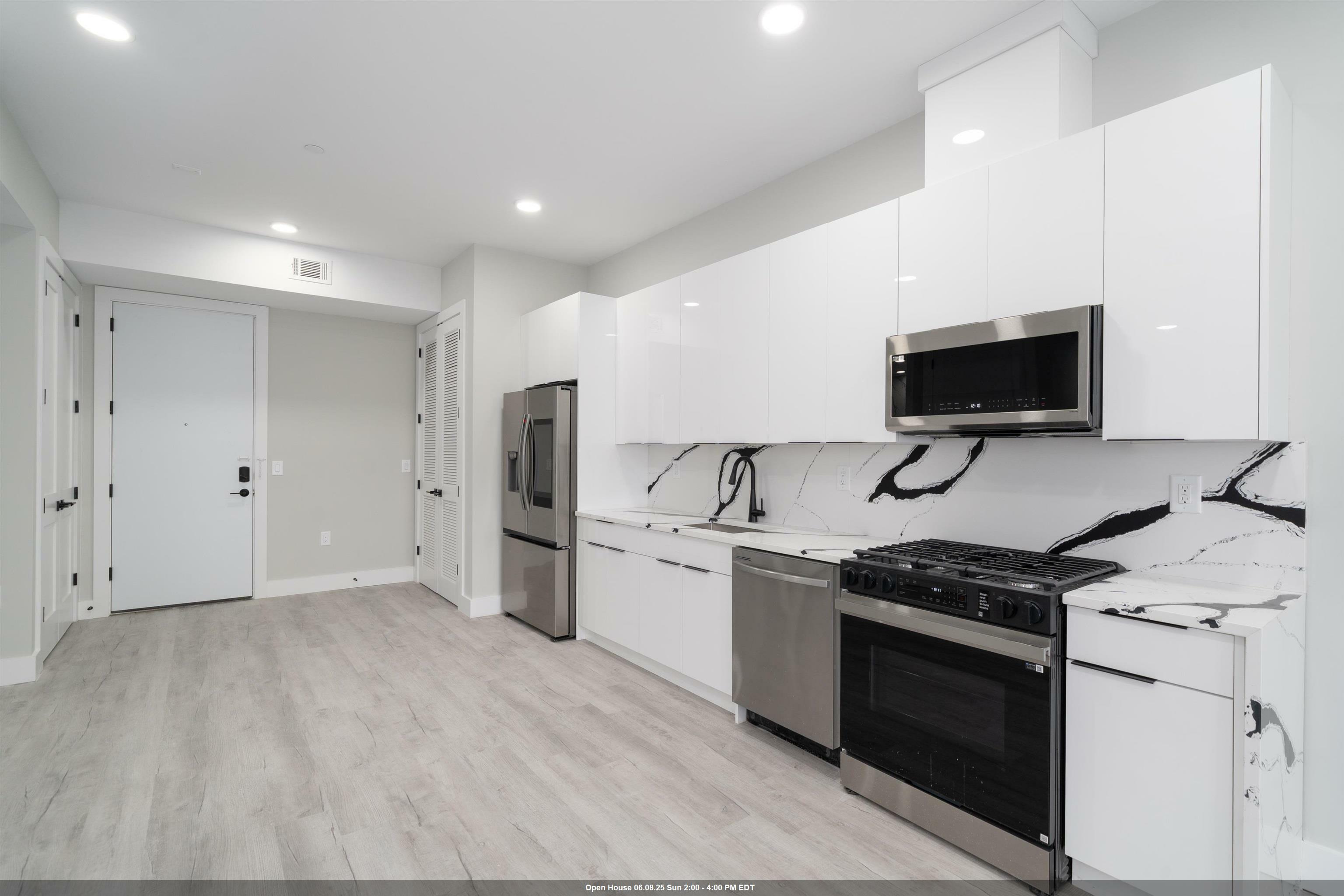 Property Photo:  187 Culver Ave 411A  NJ 07305 