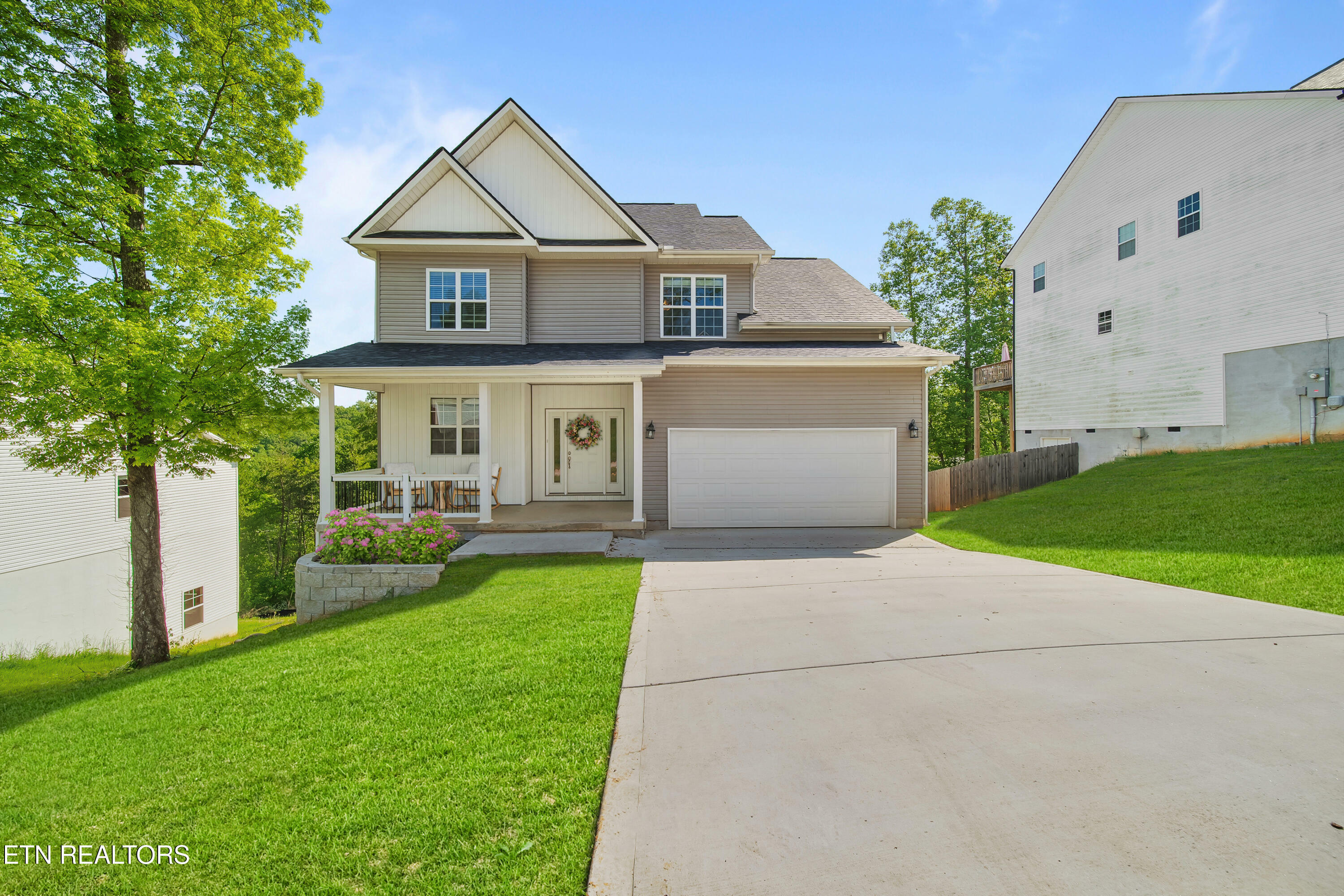 Property Photo: 3966 Mountain Vista Rd TN 37931
