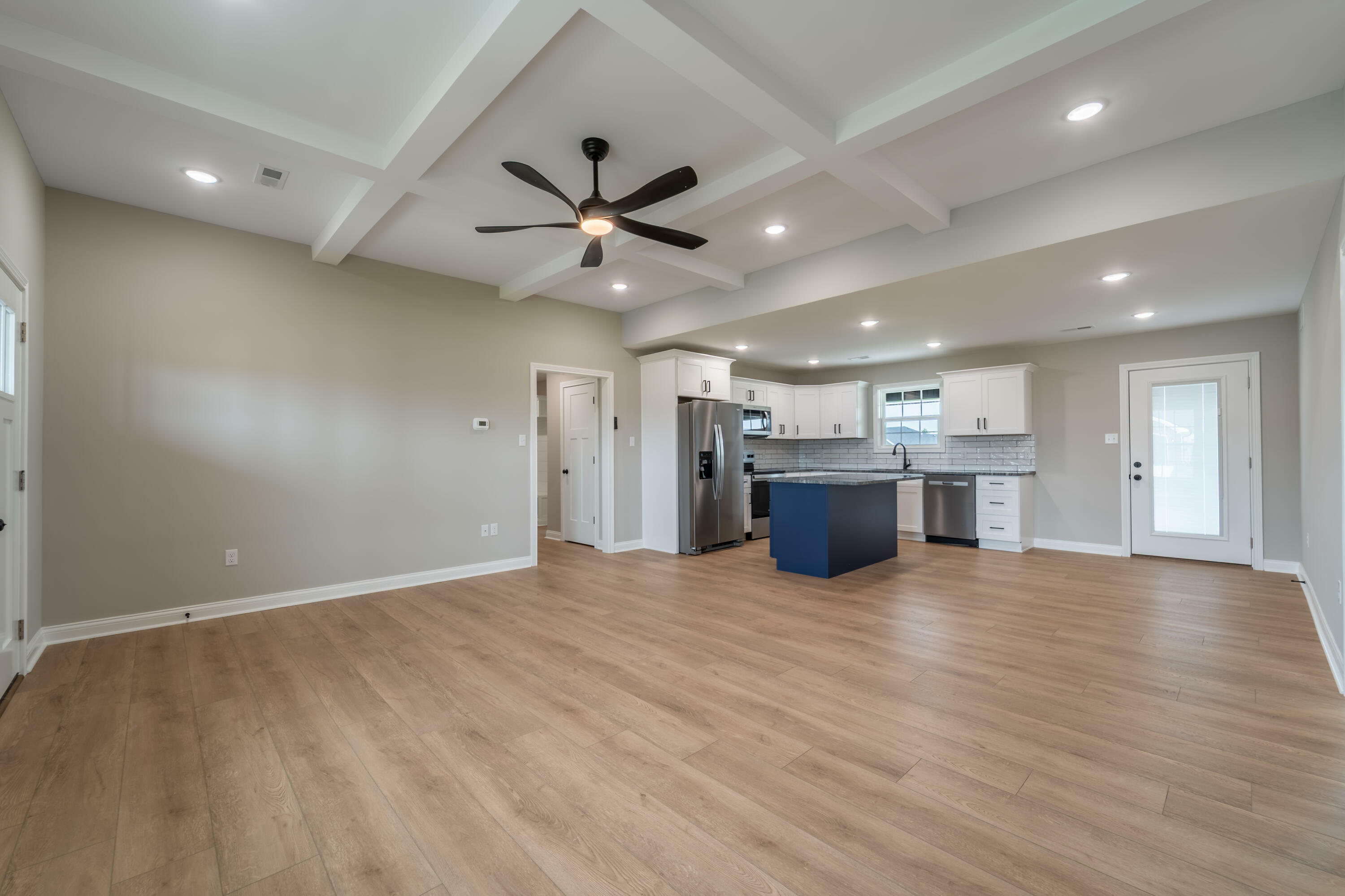 Property Photo: 205 Navajo Drive KY 40475
