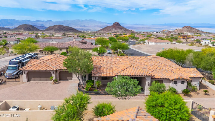 Property Photo: 6010 Circula De Hacienda AZ 86406
