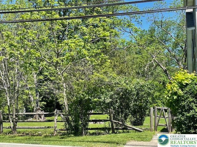 Property Photo: 707 Alpha Road PA 18091