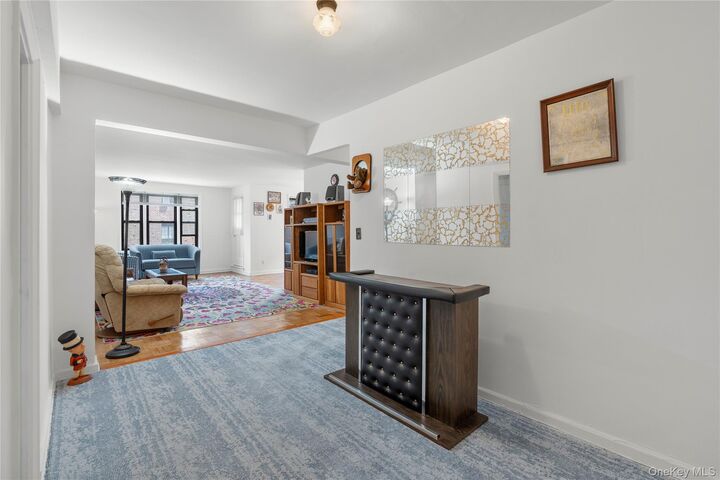 Property Photo:  16 N Broadway 4R  NY 10601