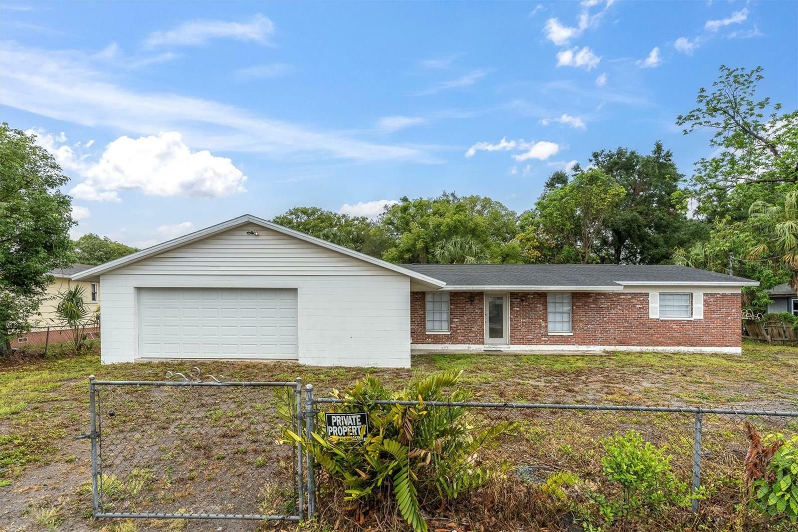 Property Photo: 9309 N Elmer Street FL 33612