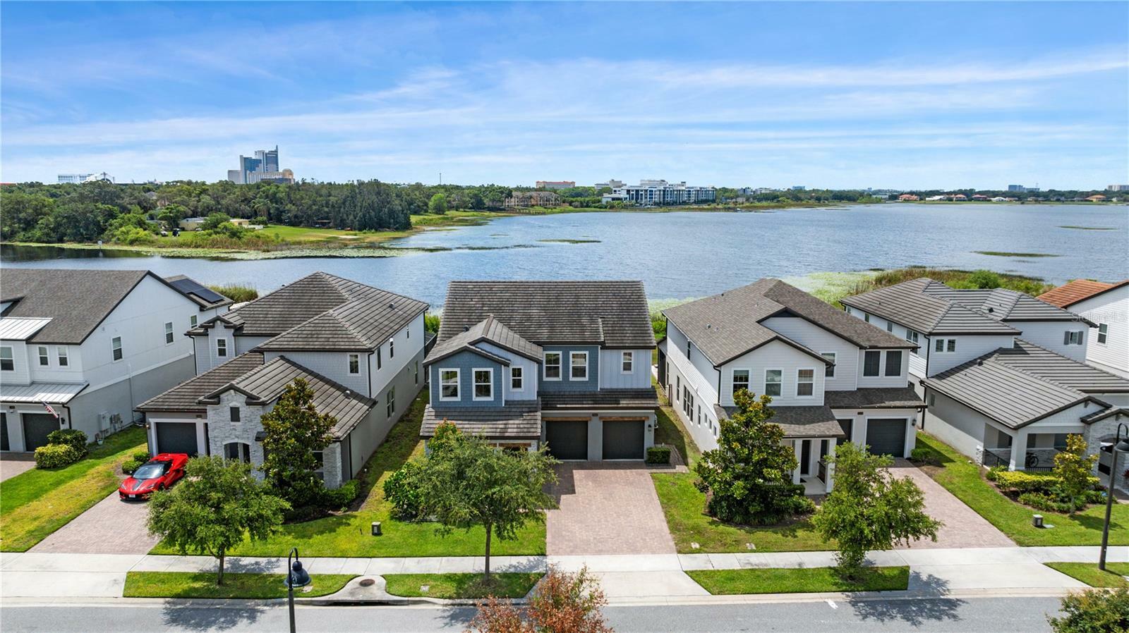 Property Photo: 7500 Alpine Butterfly Lane FL 32819