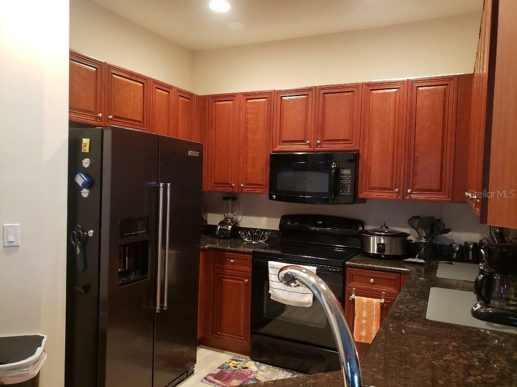 Property Photo: 17298 Acapulco Road 523 FL 33955
