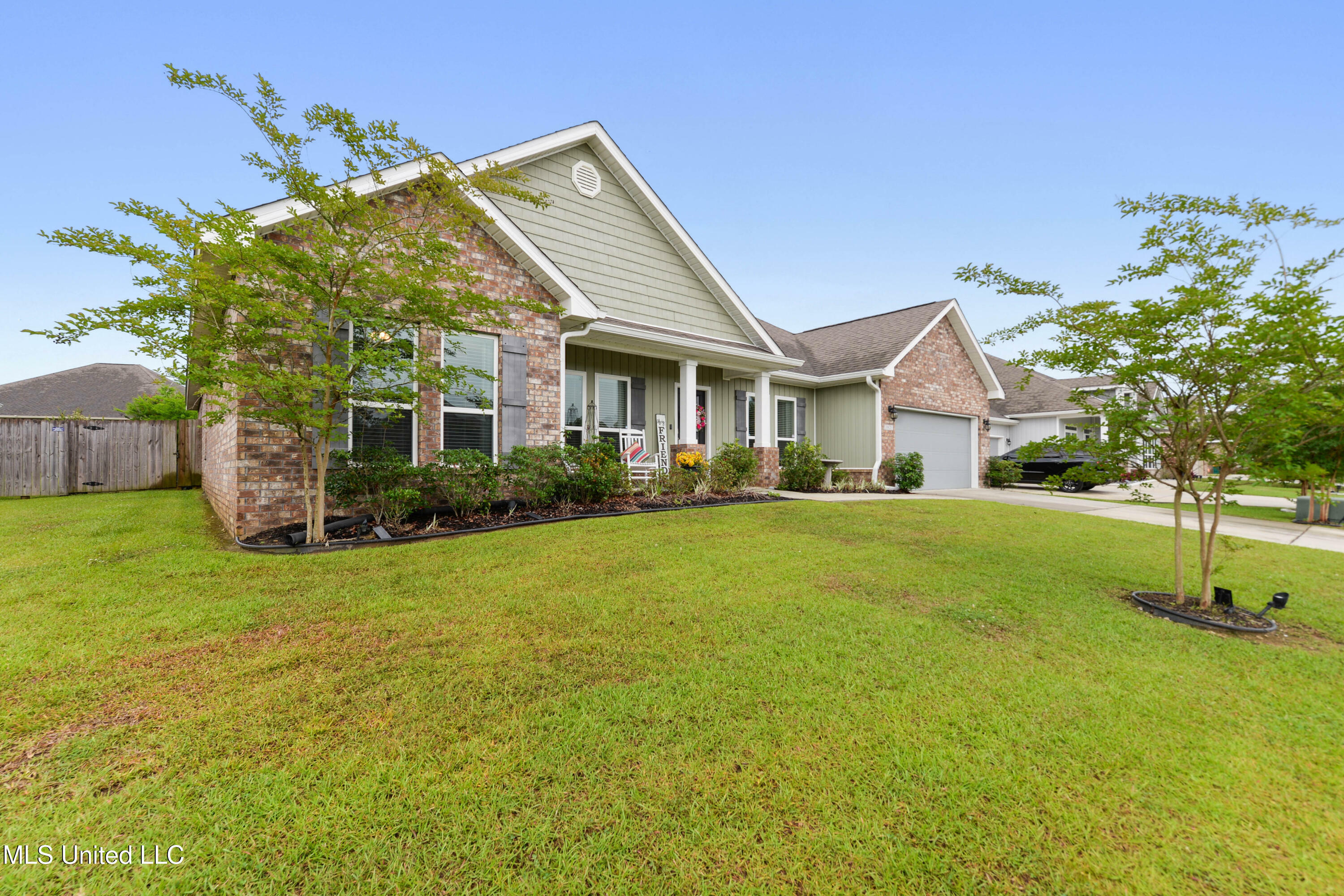 Property Photo: 10620 Chapelwood Drive MS 39503