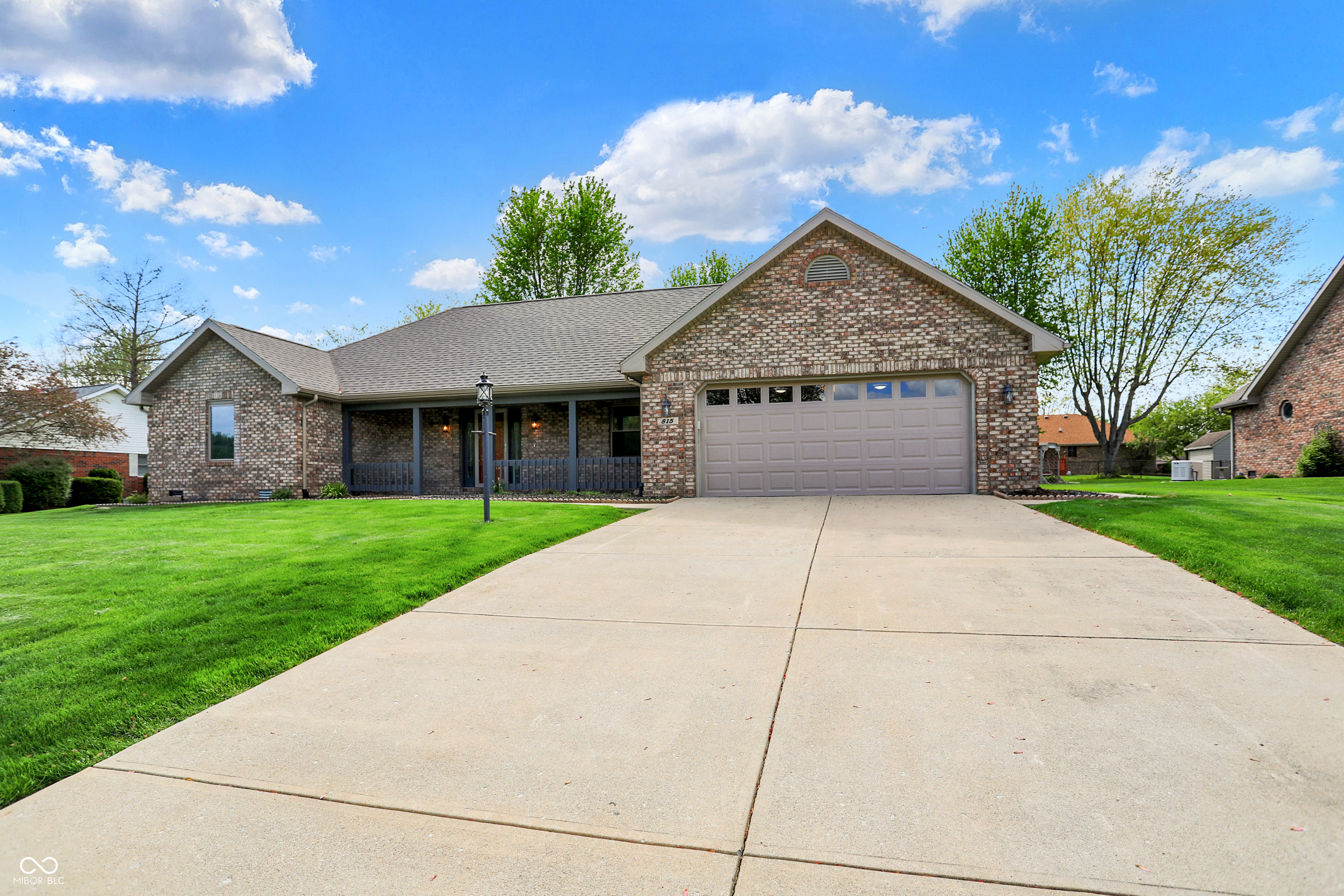 Property Photo: 815 Stewart Road IN 46012