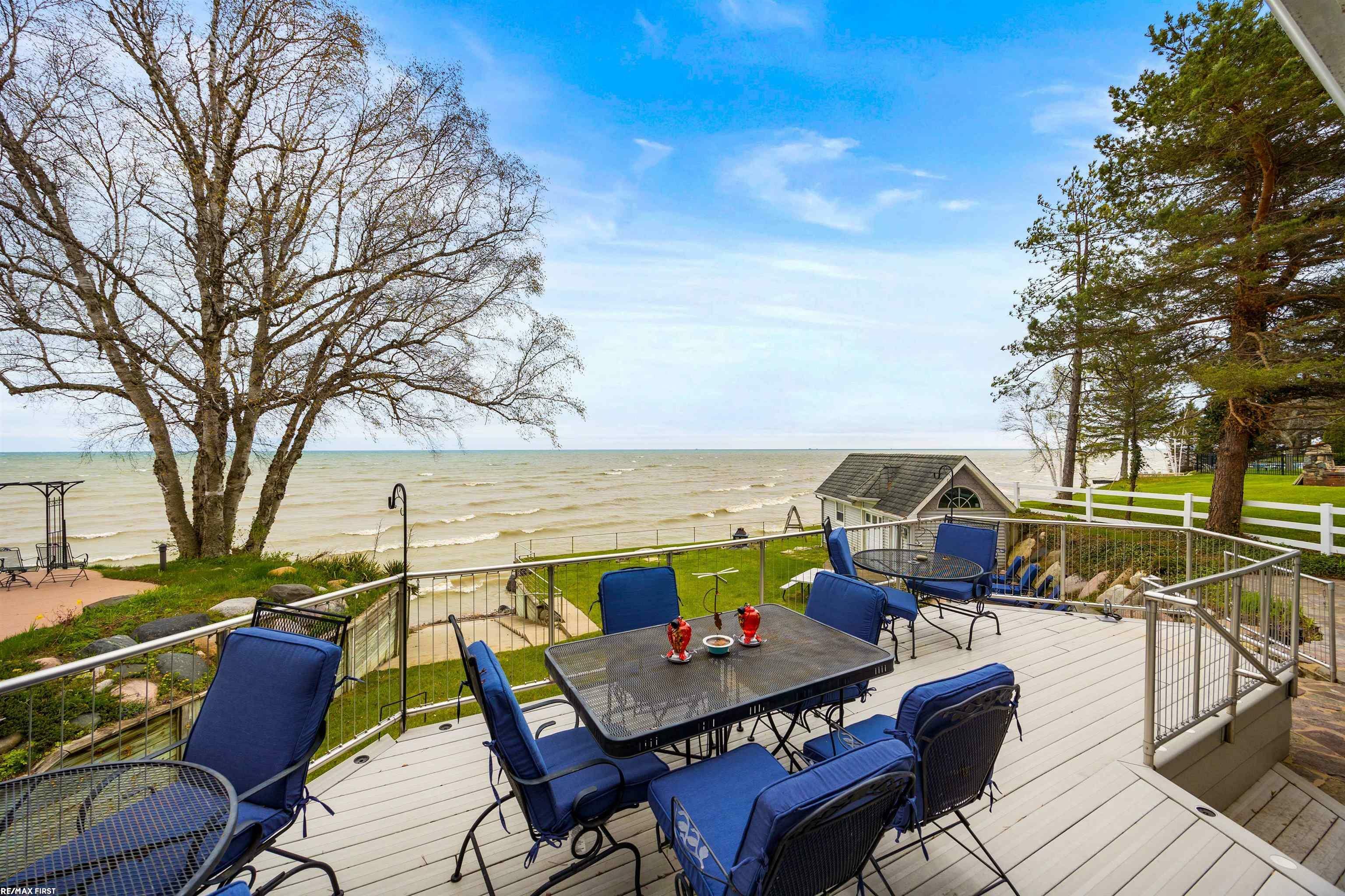 Property Photo: 3864 Lakeshore Road MI 48427