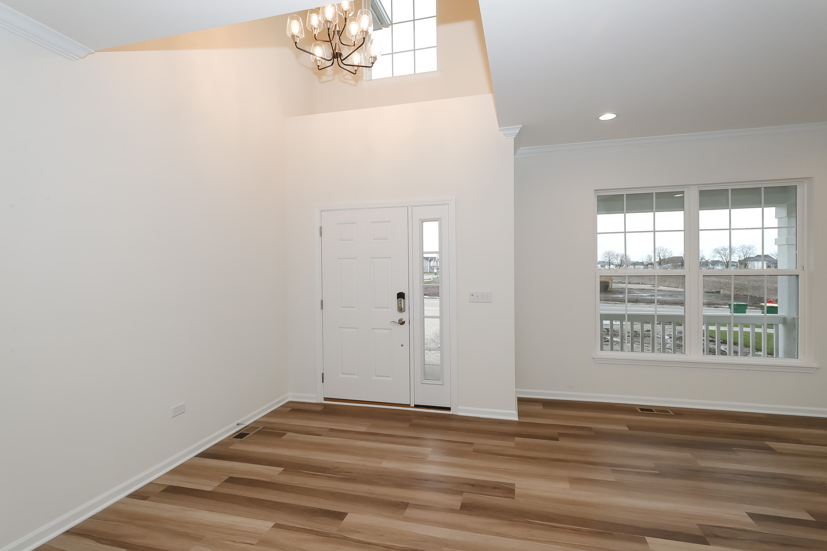Property Photo: 172 Piper Glen Avenue IL 60543