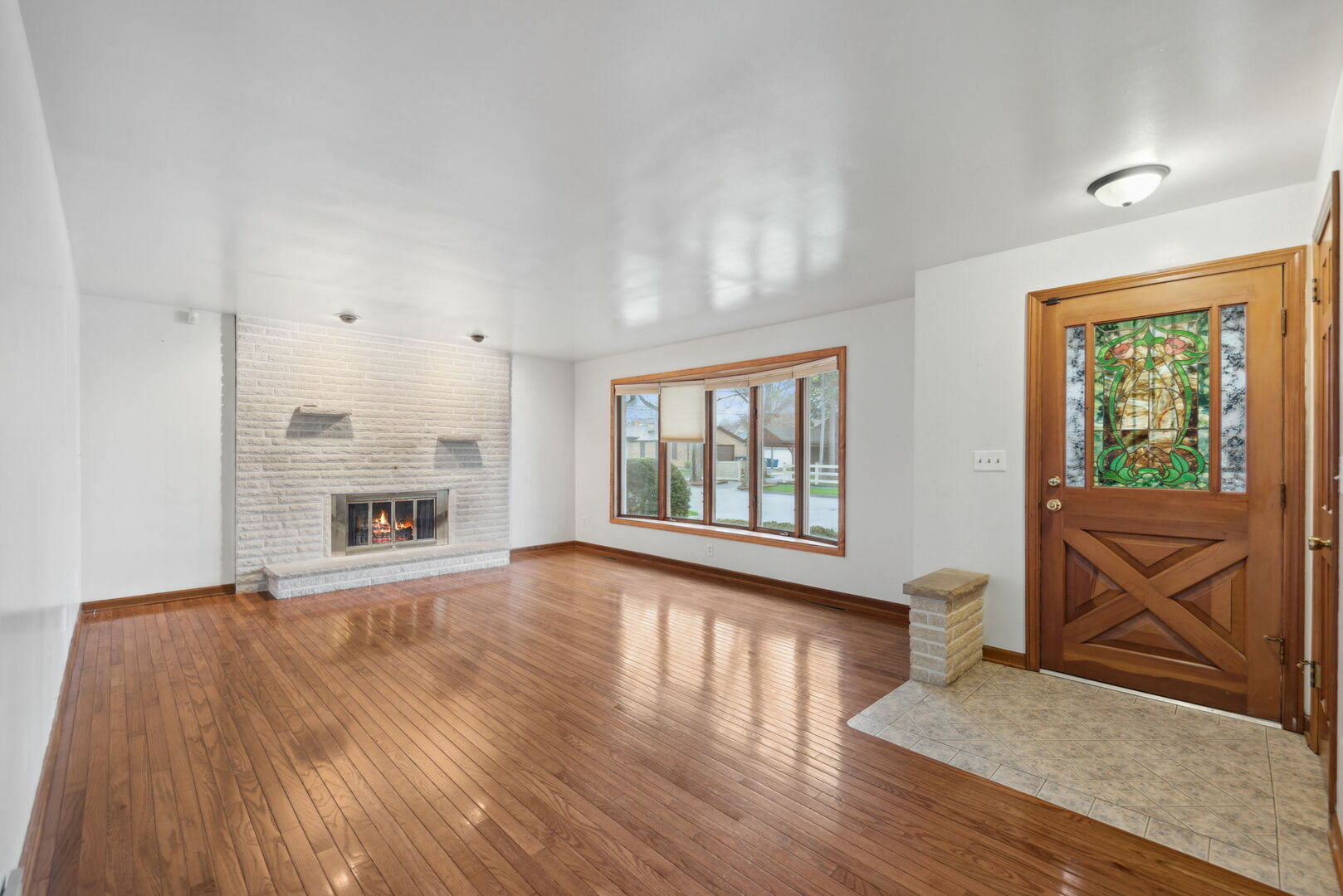 Property Photo: 603 S Wall Street IL 60901