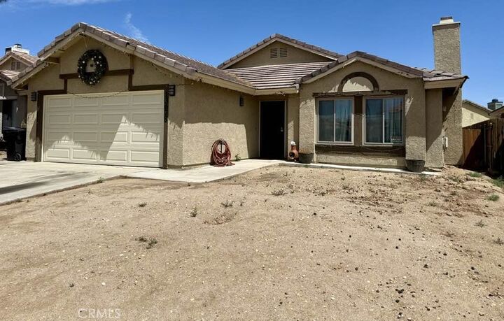 Property Photo:  13678 Rockledge Drive  CA 92392 