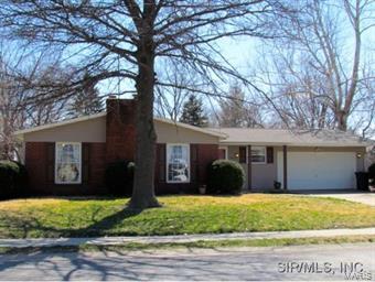 Property Photo:  58 Chateau Drive  IL 62208 