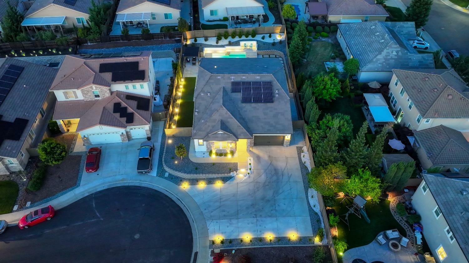 Property Photo: 2895 Poppintree Court CA 95648