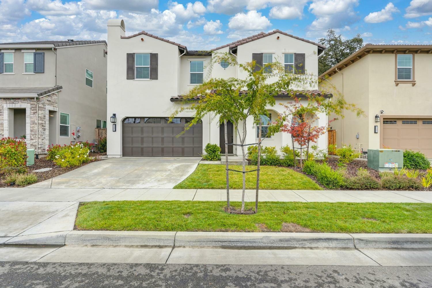 Property Photo: 2327 5th Avenue CA 95818