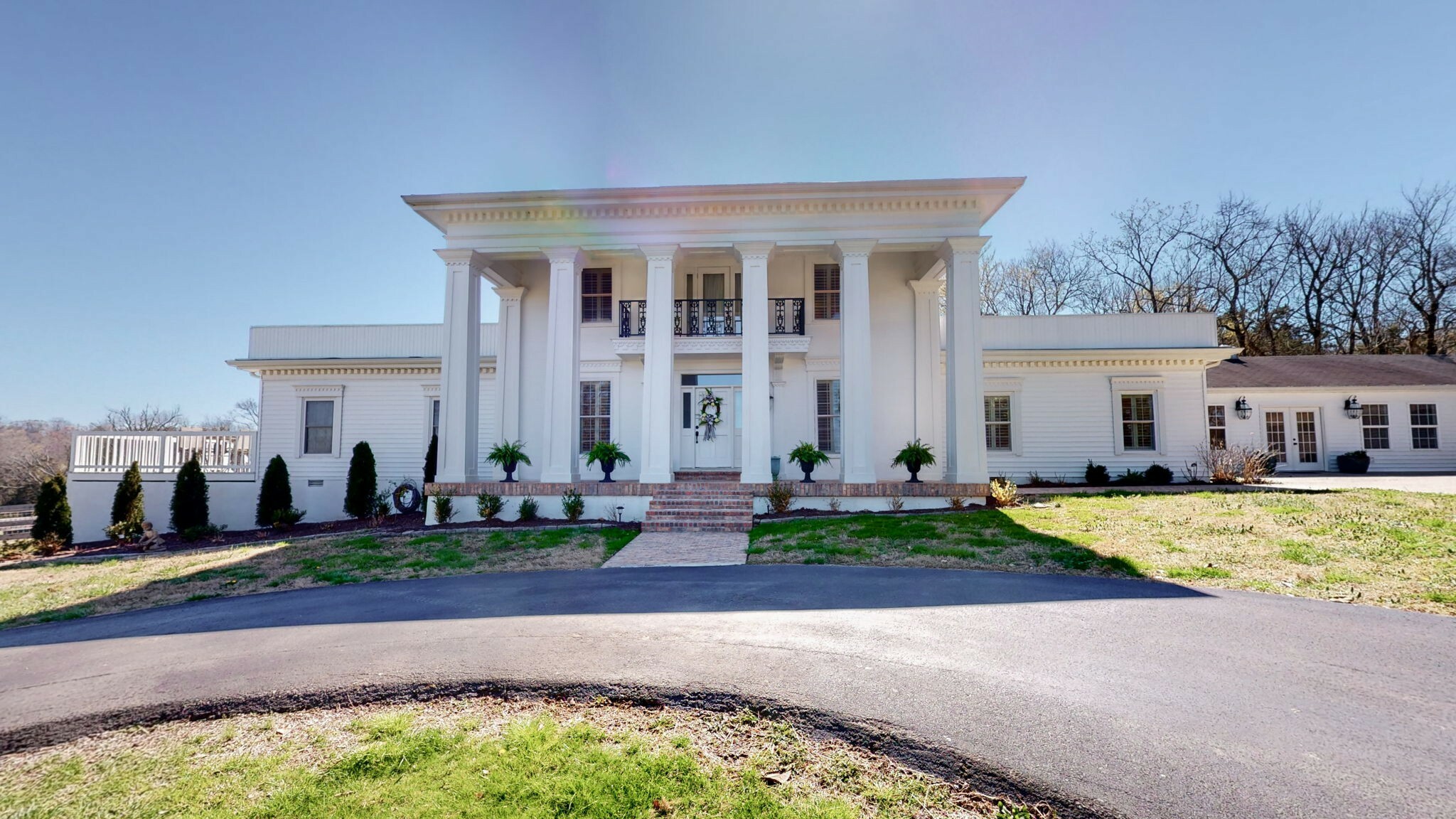 Property Photo: 455 Himesville Rd TN 37160