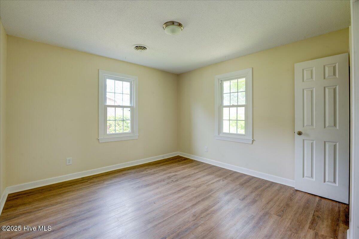 Property Photo: 113 N First Avenue NC 28560