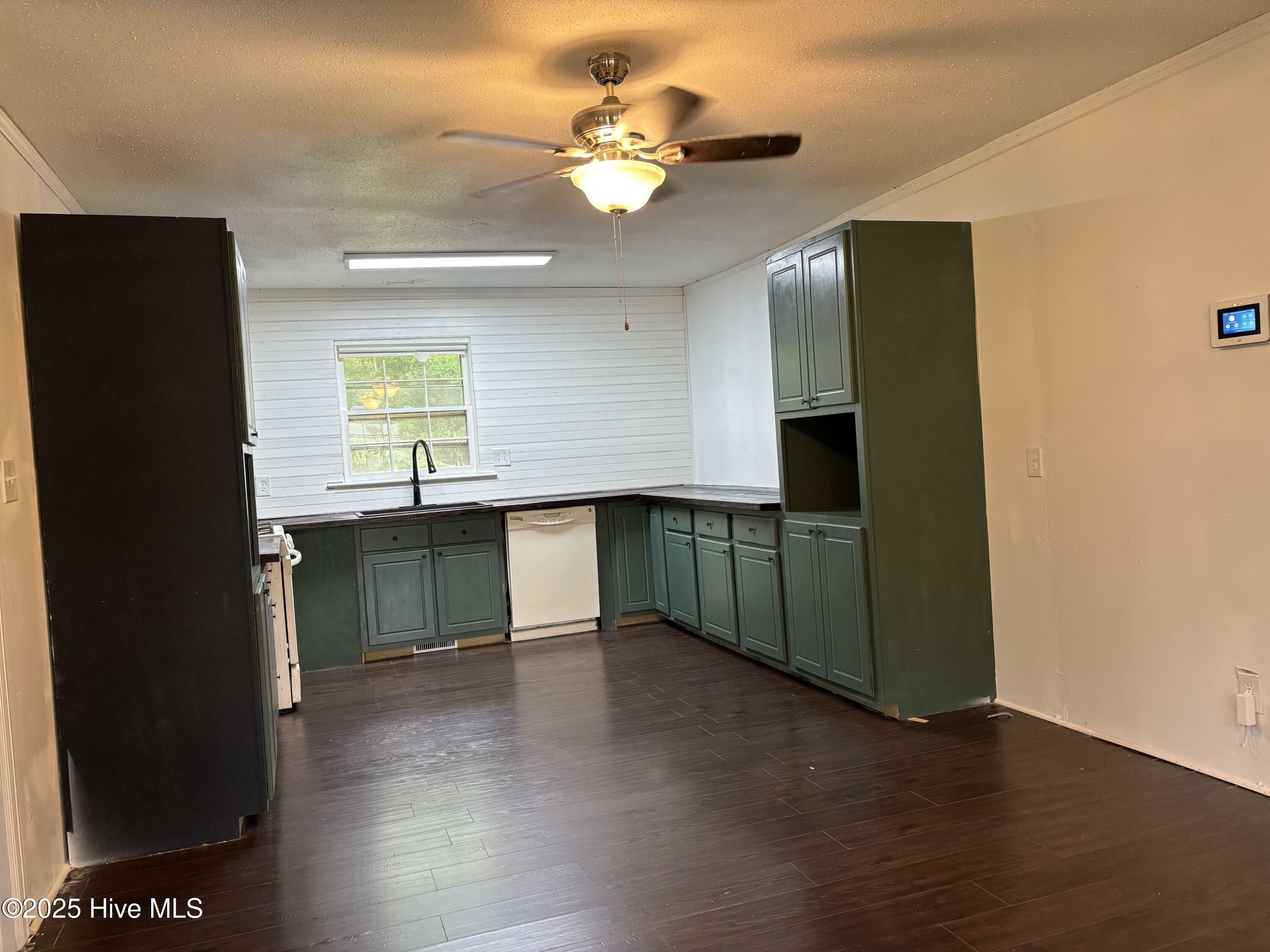 Property Photo: 303 Ansley Street NC 27803