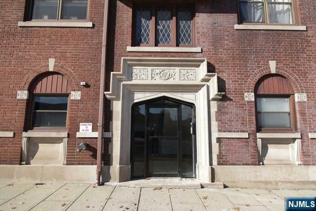 Property Photo: 54-56 Oak Street 5 NJ 07450