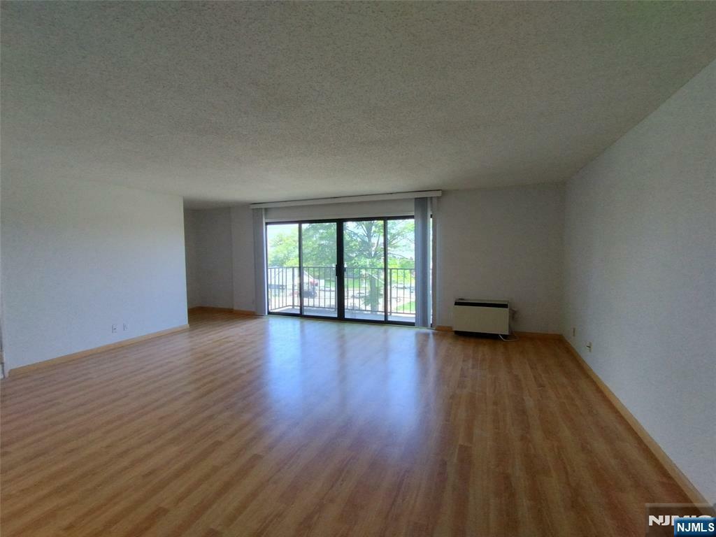 Property Photo: 1150 River Road 3G NJ 07020