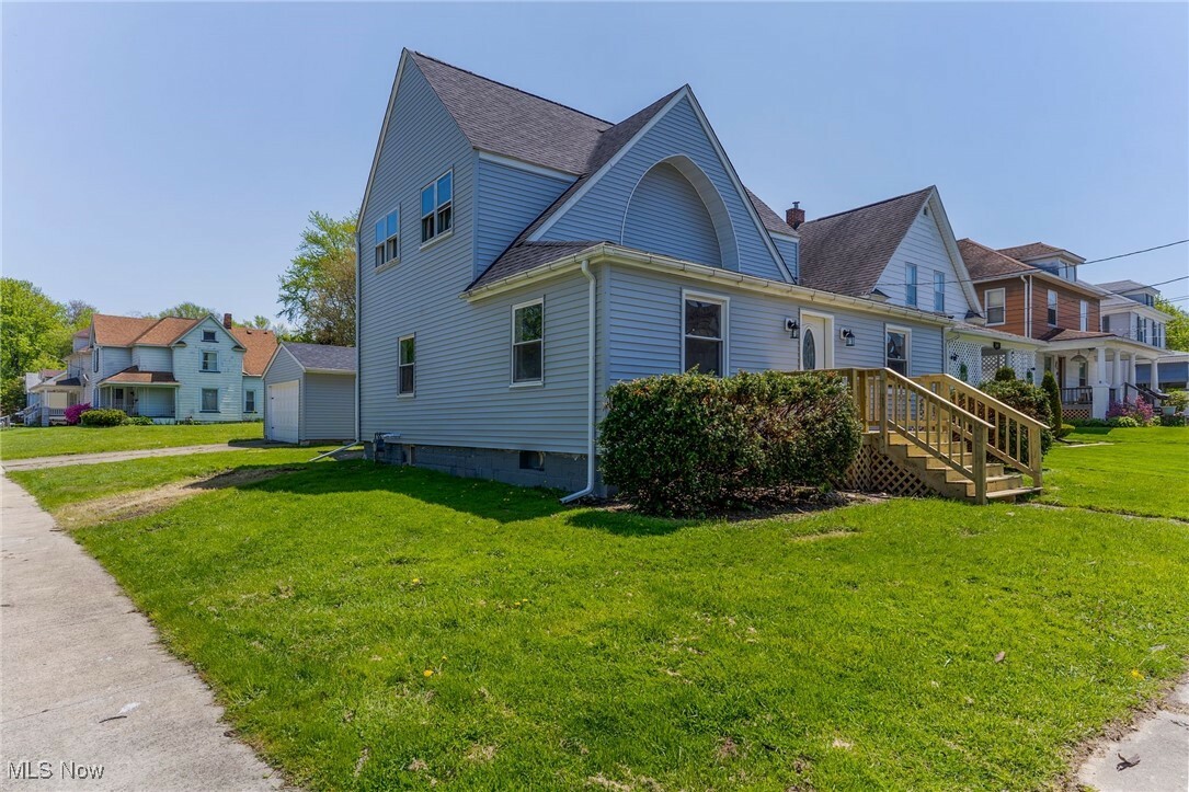 Property Photo: 546 Harbor Street OH 44030