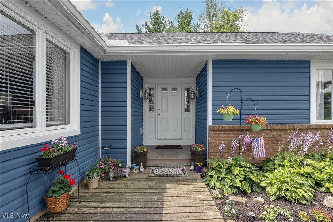 Property Photo: 1060 S Watkins Road OH 43001