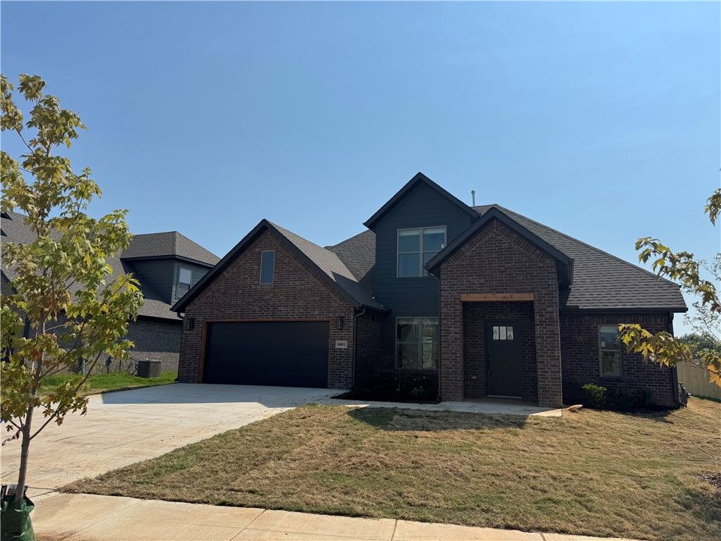 Property Photo: 4801 SW Elderwood Street AR 72713