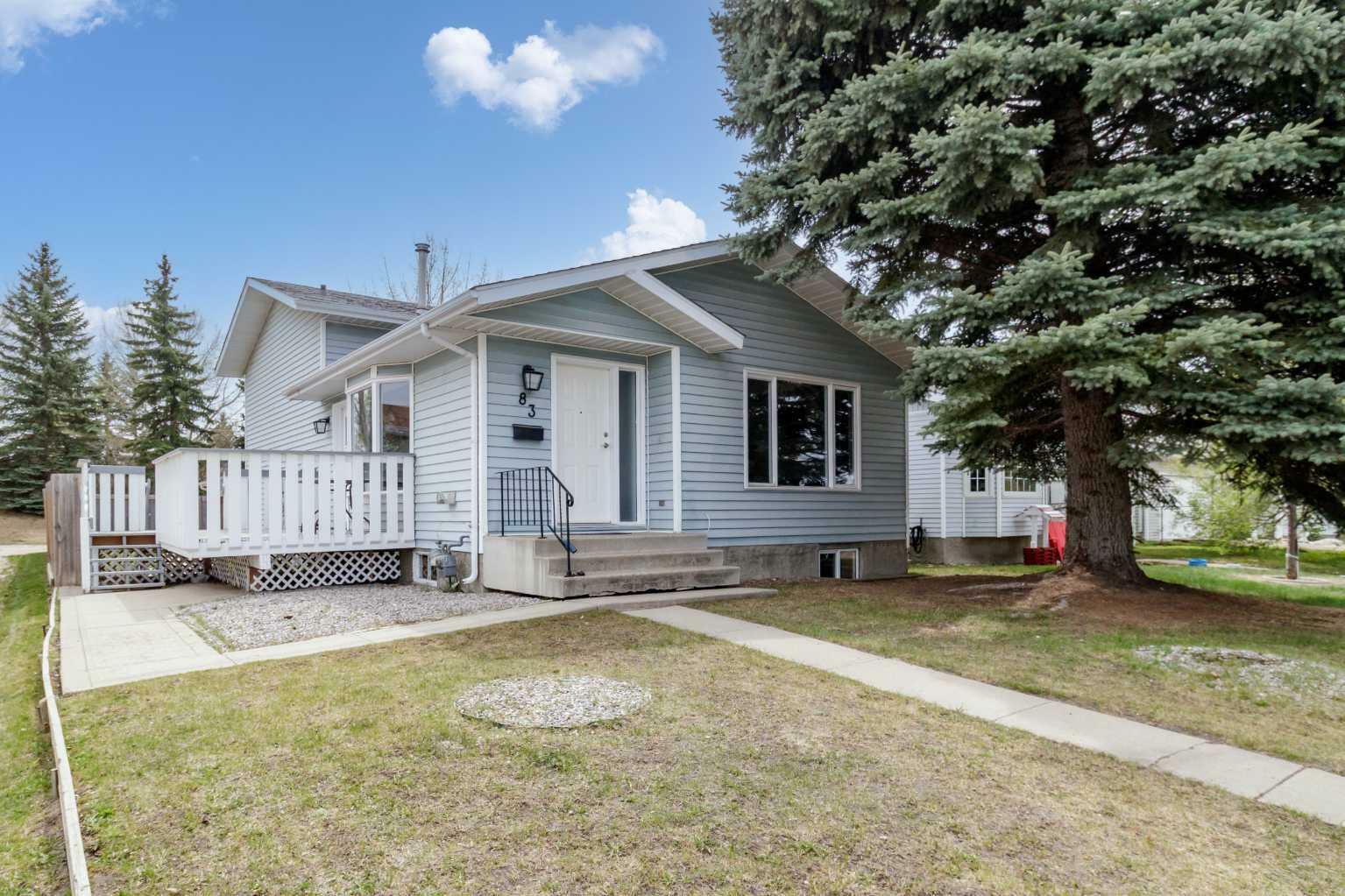 Property Photo: 83 Roberts Crescent AB T4P 3K8