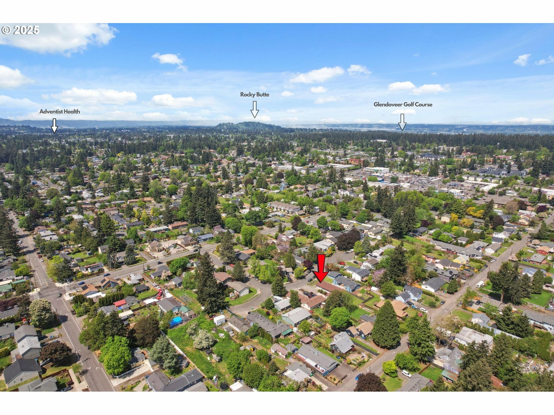Property Photo: 1108 SE 149th Pl OR 97233
