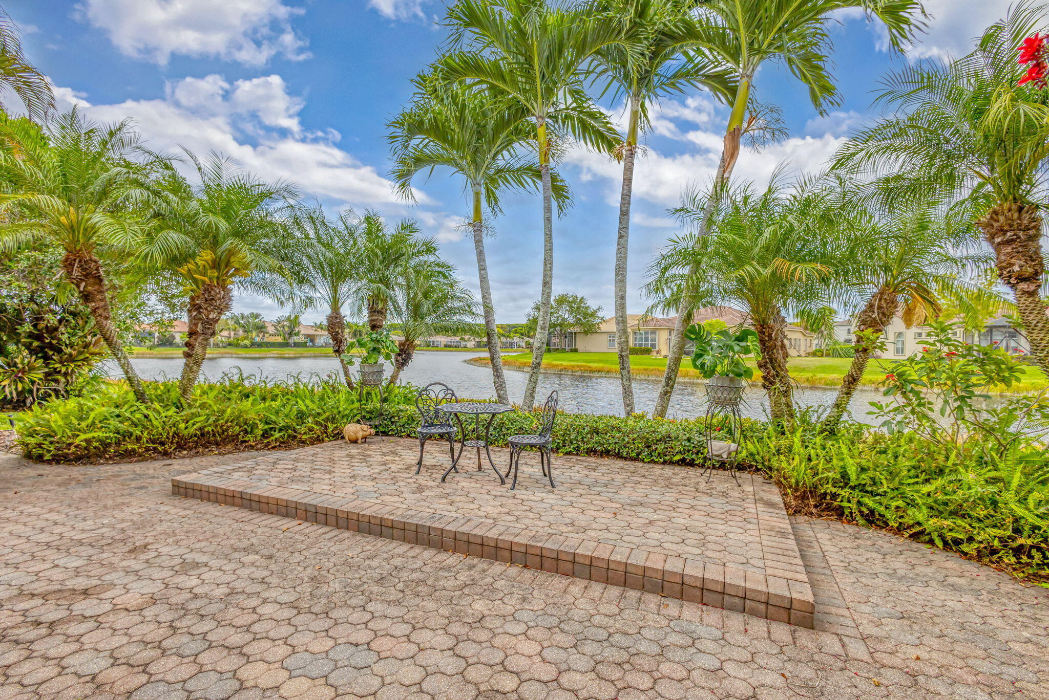 Property Photo: 9544 Via Elegante FL 33411